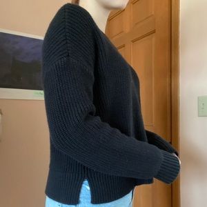 Black crew neck sweater